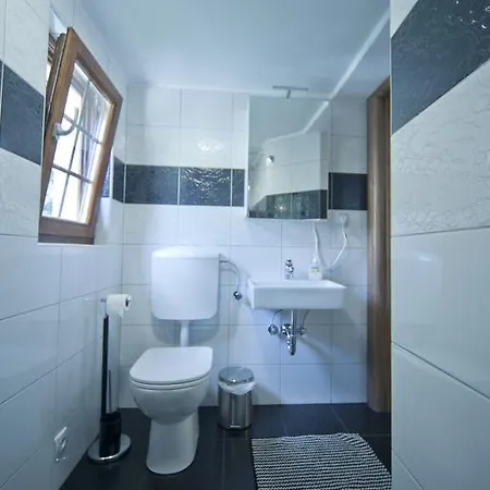 Sandra Casa vacanze Spodnja Idrija